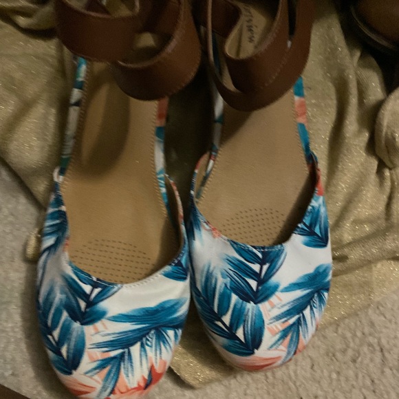 Espadrille wedges - Picture 11 of 15